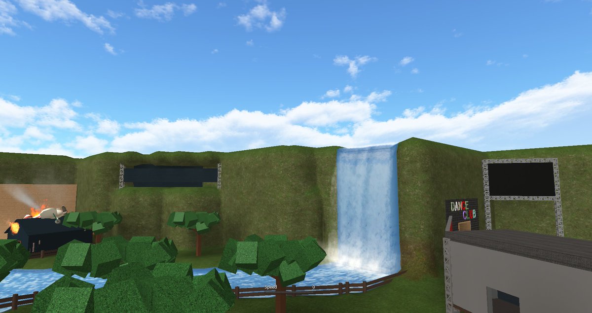 Moved On Twitter New Roblox Live Hangout Update We Have Added An New Police Sheriff Station And Re Added The Police Sheriff Jeeps Also Added Some More Scenery Stuff Around The Game
