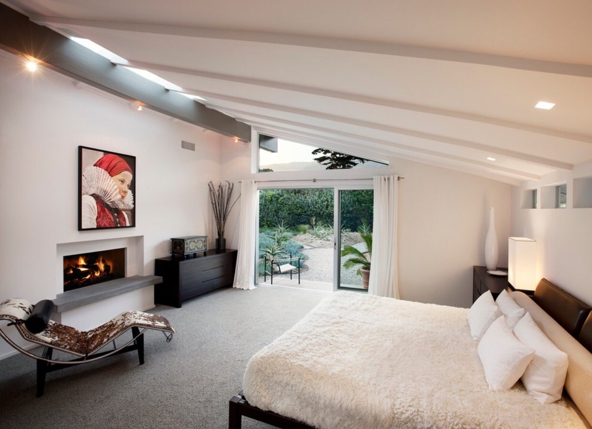 dream_house247's tweet photo. MidCentury Style House • Bedroom 

✨ Choose 1 , 2 , 3 or 4 ? https://t.co/ZIYwH2l1YQ