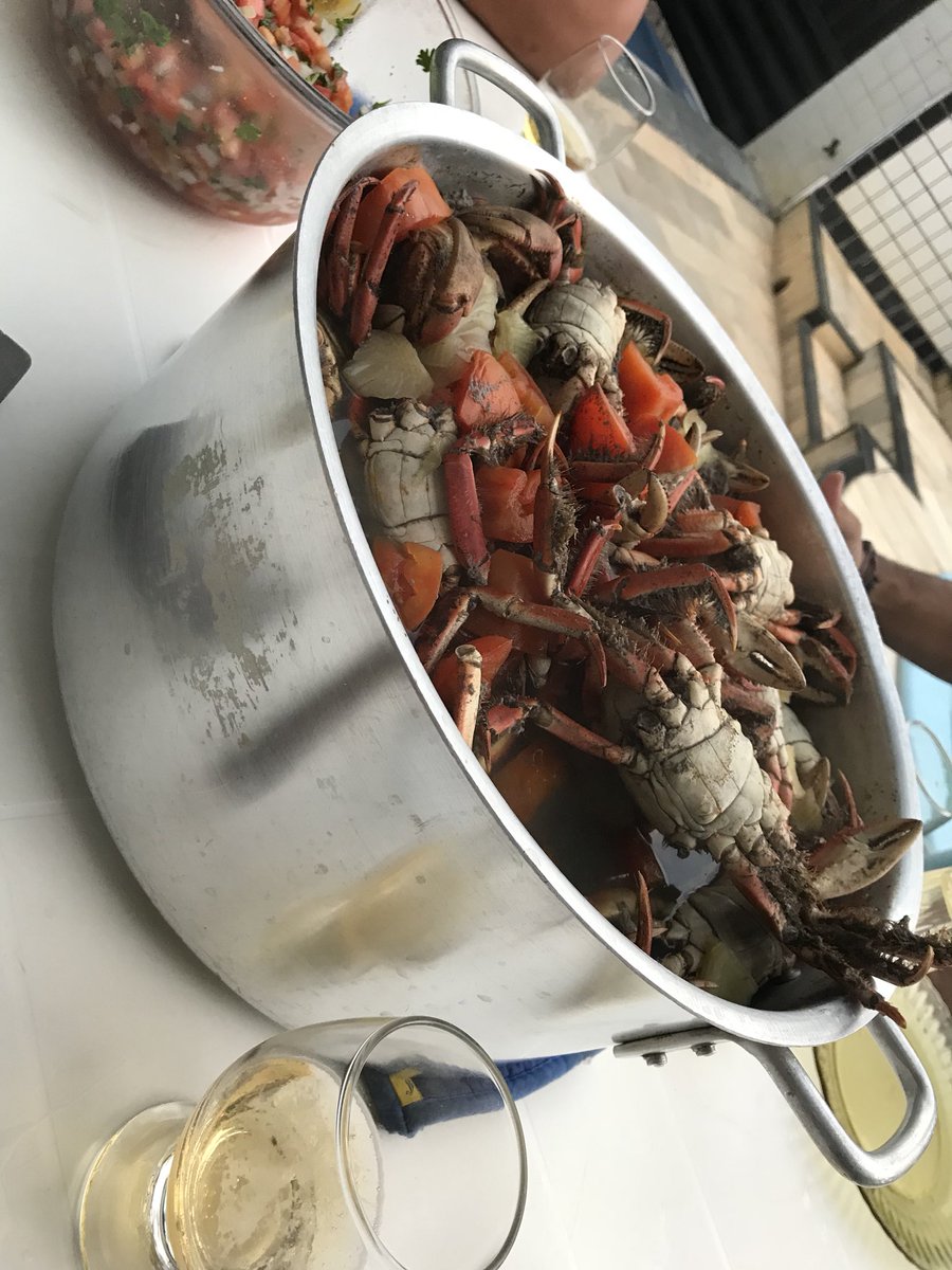 luluhlimaa's tweet photo. O q temos p hj 🍺🦀 https://t.co/8I5ACisXVG