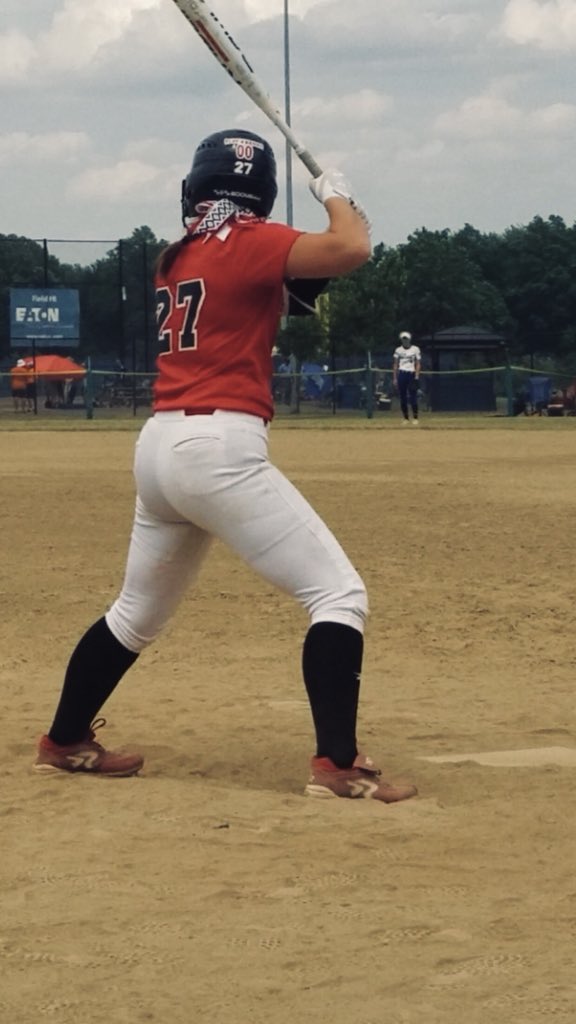 aubrey_adair's tweet photo. So beyond blessed and excited to announce my commitment to Huntington to further my academic &amp; softball career! So thankful for everyone that has helped me reach this goal in my life. Go Foresters 💚⚾️👍🏻😁 https://t.co/3l5lqeIRrj
