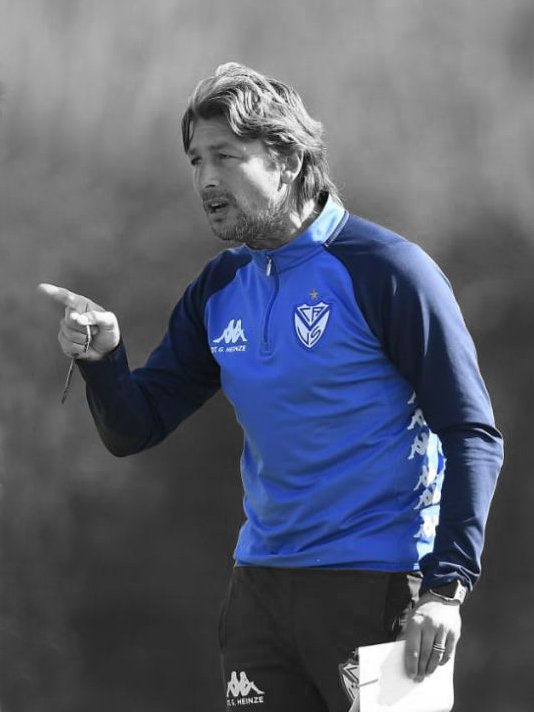 tiendavelezok's tweet photo. Primero en #Tiendavelez 😉
Buzo 1/2 cierre #Vélez 💙
Conseguilo ahora en https://t.co/mifFne3WRq https://t.co/aSPcM7jQDF