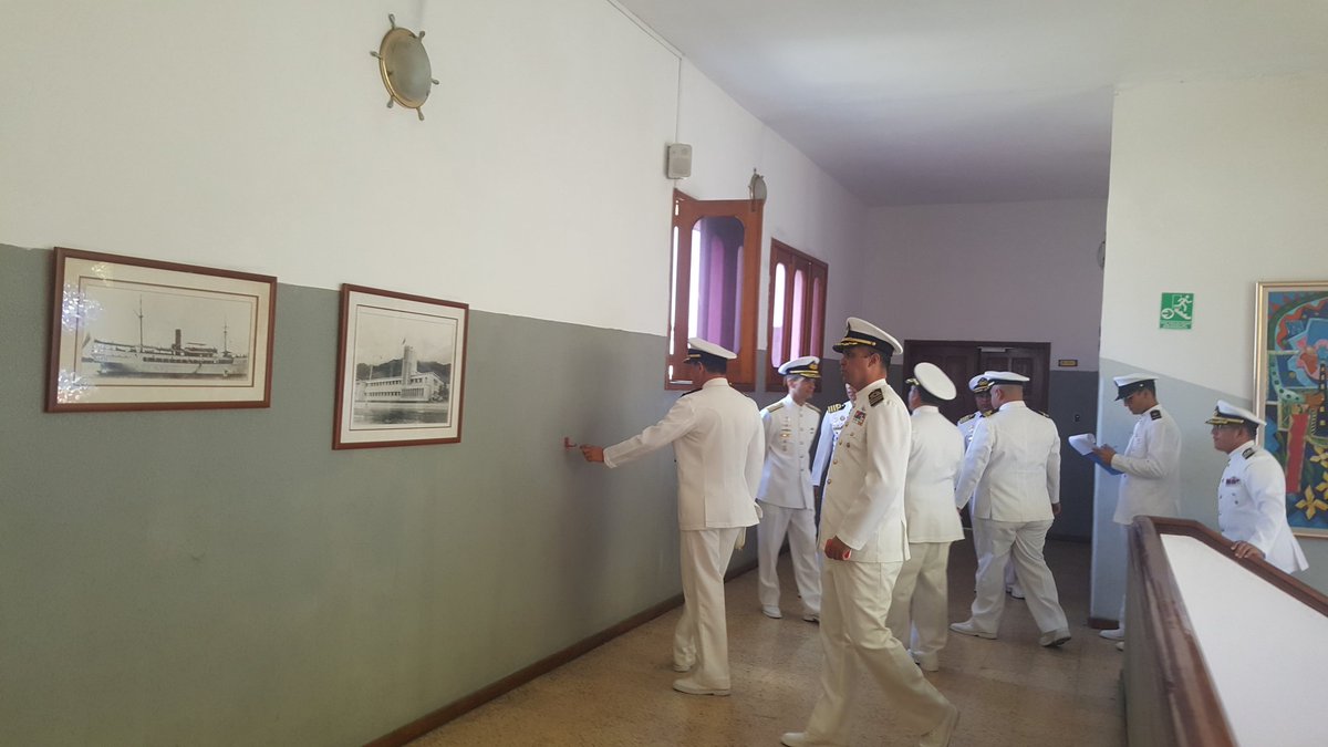 AB_Guardacostas's tweet photo. #14Sep18 Cumpliendo la Orden del Comandante General de la Armada Bolivariana ALM @alessandrello65 el VA Carlos Alberto Martín #DINATEC EN compañía del VA Carlos Vargas Escalona #COMGUARD efectuó revista formal al Establecimiento Naval "CN ANTONIO PICARDI" #GuardacostasSomosTodos https://t.co/hCrfW6jXi0