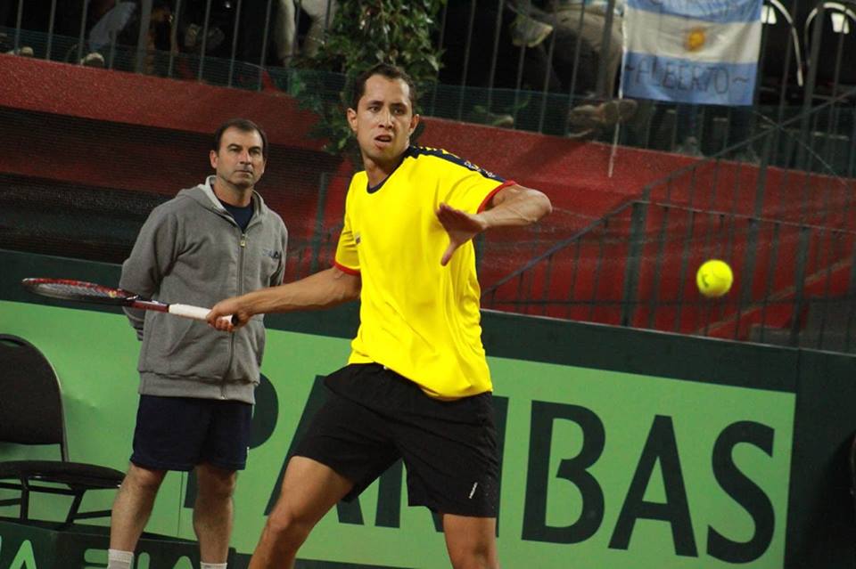 ColombiaHead's tweet photo. No queda más que aplaudir a tremendo jugador 👏 ¡Gran partido, Daniel! 💪

#TeamHeadColombia 🇨🇴 https://t.co/t0ttJ3EN3D