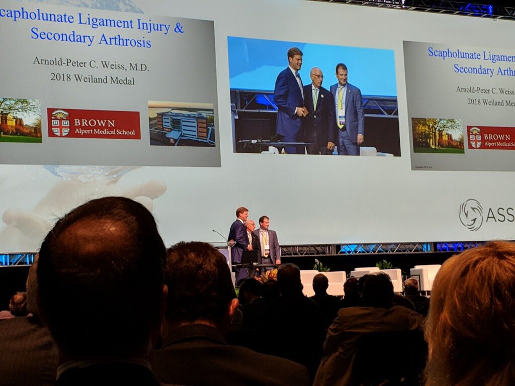 UnivOrtho's tweet photo. Congratulations to our own Dr. Arnold-Peter C. Weiss who received the 2018 Weiland Medal for Outstanding Research in Hand Surgery today in front of 4000+ attendees at the @HandSociety meeting in Boston. #ASSH18 #handsurgery #handsociety https://t.co/2uorVoSf45