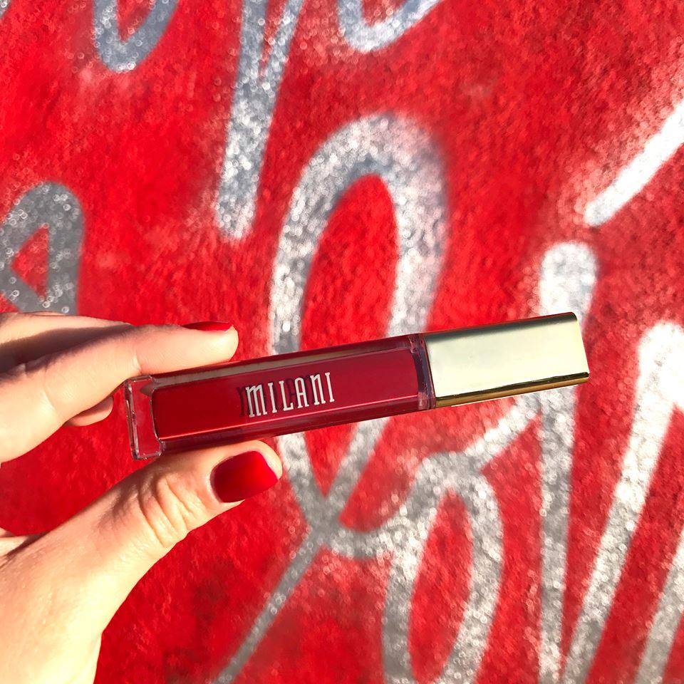 viaaltamx's tweet photo. ¡Reinventa el color de tus labios estás fiestas patrias con  #AmoreMatte en el tono #Devotion de @bellisima_mx #ViaAlta!. ¡Lucirás increíble! 💄🇲🇽  #TUVIAaLaBelleza https://t.co/g237bxXMhK
