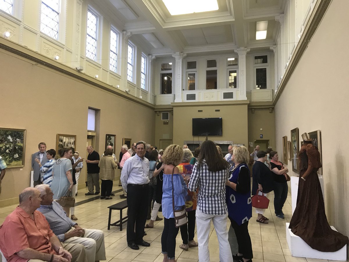 GumTreeMuseumofArt tweet media