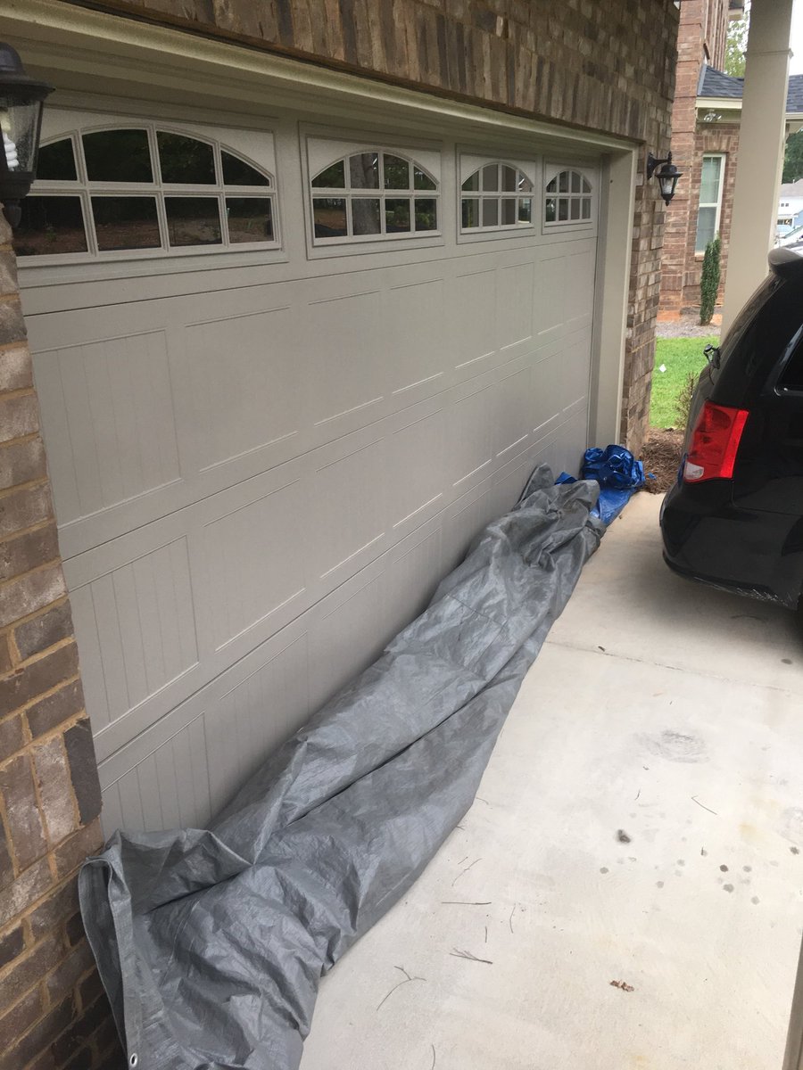 SCE&amp;G lowered Lake Murray in preparation for #HurricanFlorence and we’re all sealed up with sandbags. Let’s go, Flo. <a href="/BBC_HaveYourSay/">BBC_HaveYourSay</a> <a href="/scegnews/">South Carolina Energy News</a>