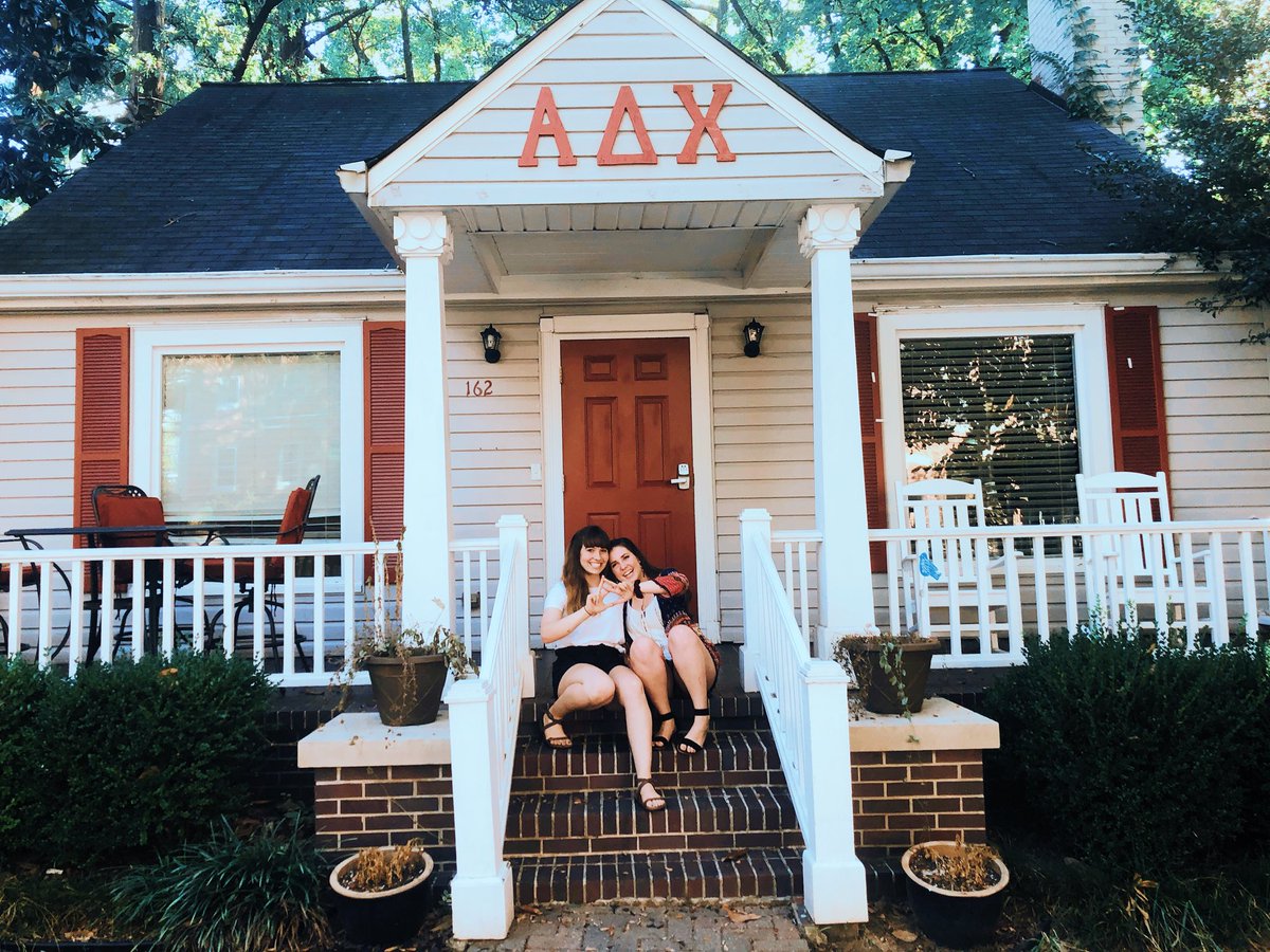 ALPHA DELTA CHI ⋆ CHI tweet media