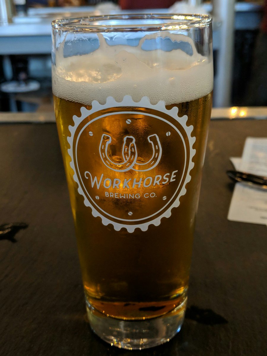 KevinPagano3's tweet image. First day open for @WorkhorseBrews, business is booming! #craftbeer #maderight