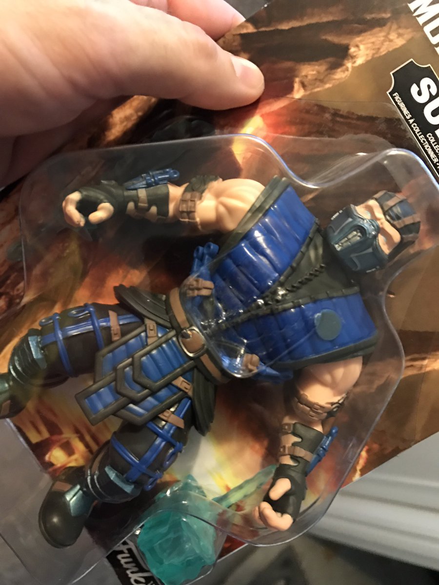 TCKstudios's tweet photo. Dear @OriginalFunko , please stop everything your doing and immediately make every character @RealKurtRussell ever played in this style. Thank you. And call me to do the card art #shamelessplug https://t.co/QmjydZbFzd