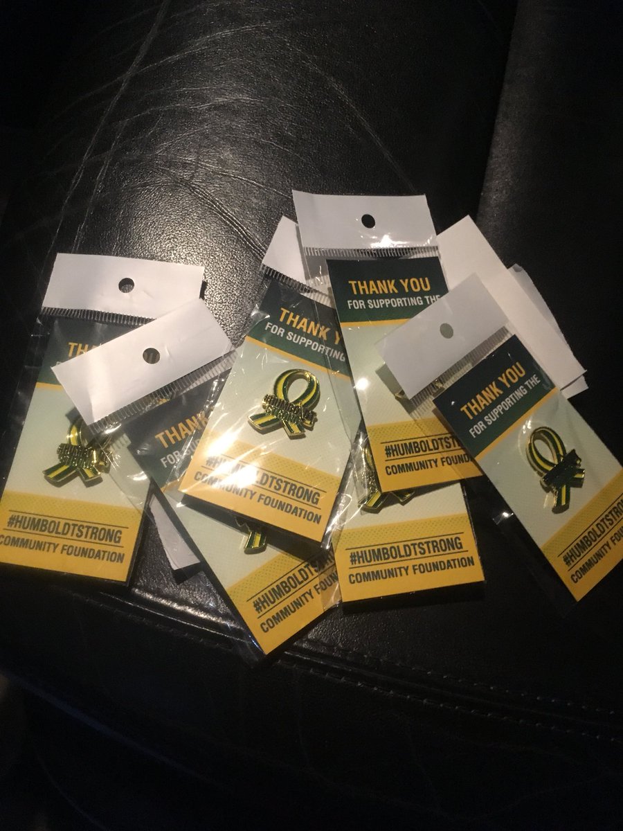 scottieschicken's tweet photo. Finally in stock at #riderstore in Stoon. Picked up just before going to @NutanaCurling for ladies curling. Thanks for your part @ineedpins . Watching @TeamStreifel , @TeamAHoward  and @TeamHollandCurl 🐓❤️ https://t.co/yfGSFCoUUk
