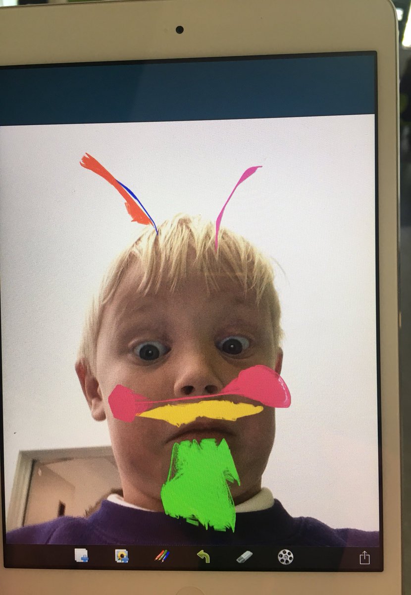 YBB_Y1's tweet photo. Lots of familiar faced little aliens appearing on the iPads today π using the DooDooLite app to add effects to our friends. ππΌπππΌππ#ICT #DCF #creativefun #selfiesnaps #addingfeatures #creatingeffects π https://t.co/ll2Wzvv5Th