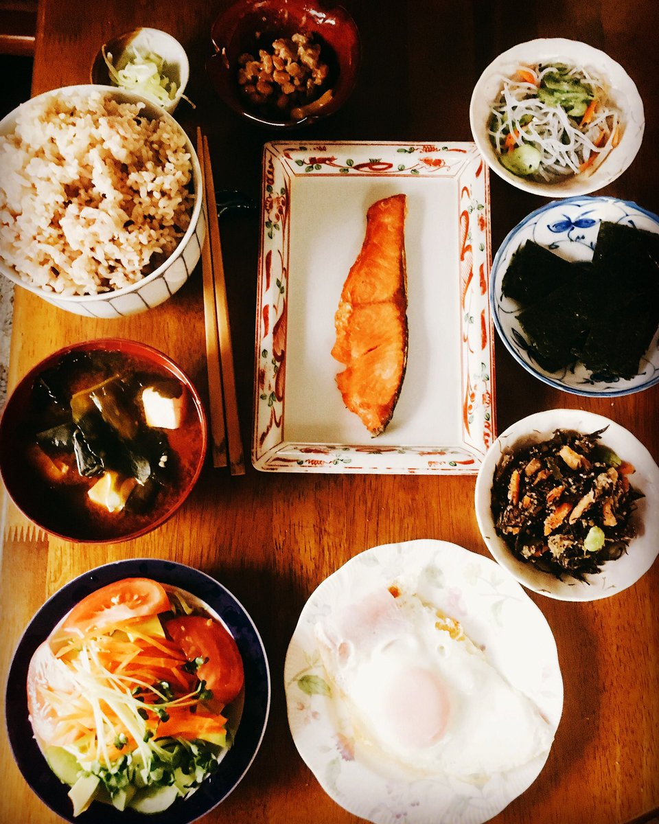 日本人の朝食 日本人の朝食