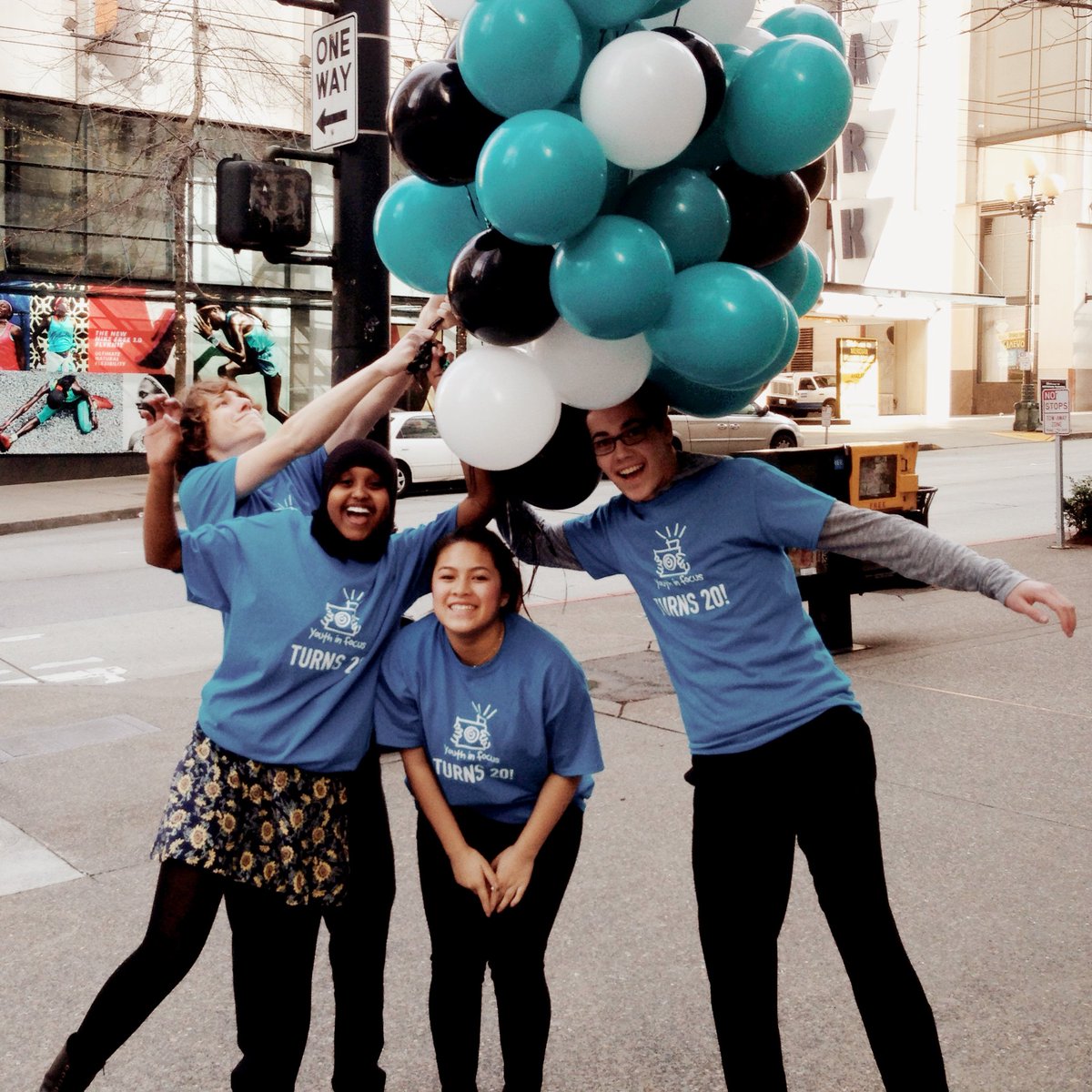 Fall Quarter starts soon and we need YOU to apply! Youth 13 - 19 years old, sign up today! youthinfocus.org/what-we-do/