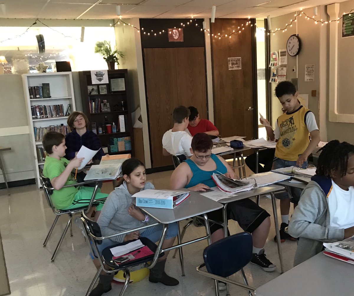 Working together to check our AVID Binders! Prepared and Organized! #BridgerBold #ISDStrong