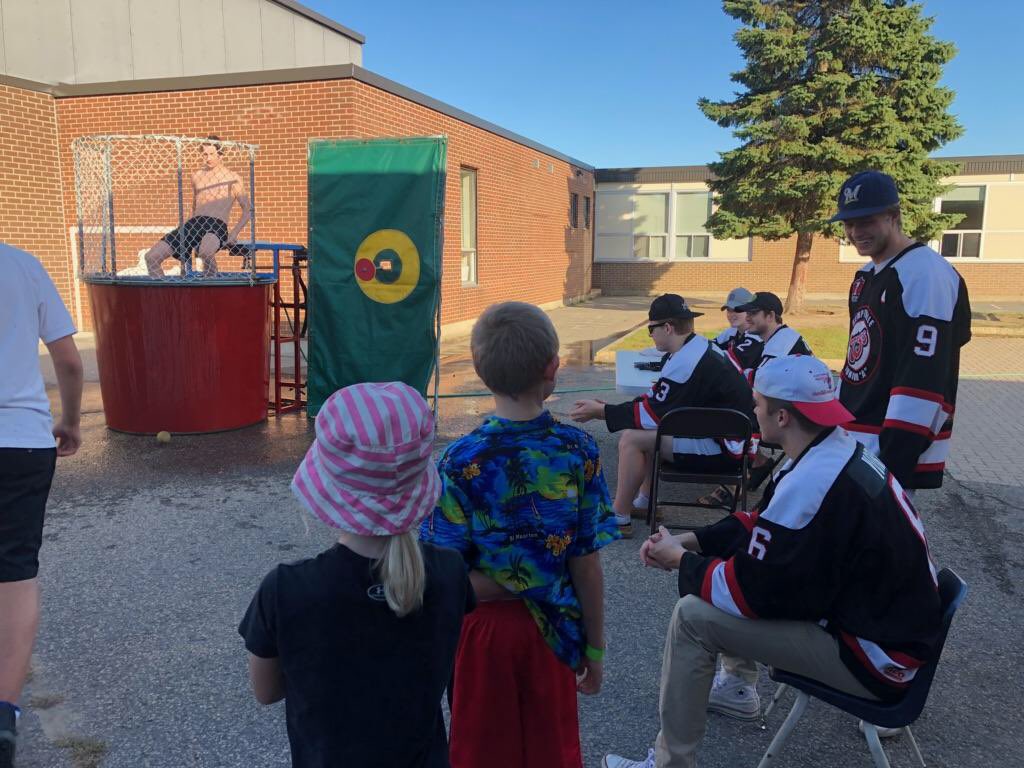 Kemptville73s's tweet photo. We had a great time at Holly Cross’ Fun Fair!! #forthekids #communityguys https://t.co/Uwky4yYwCL