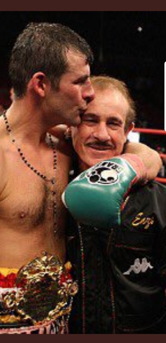 JayHarding88's tweet image. RIP to the man behind the best British boxer ever. Thank you Enzo. My thoughts go to @RealJoeCalzaghe and your family. RIP big man. 🇬🇧🇮🇹🏴󠁧󠁢󠁷󠁬󠁳󠁿