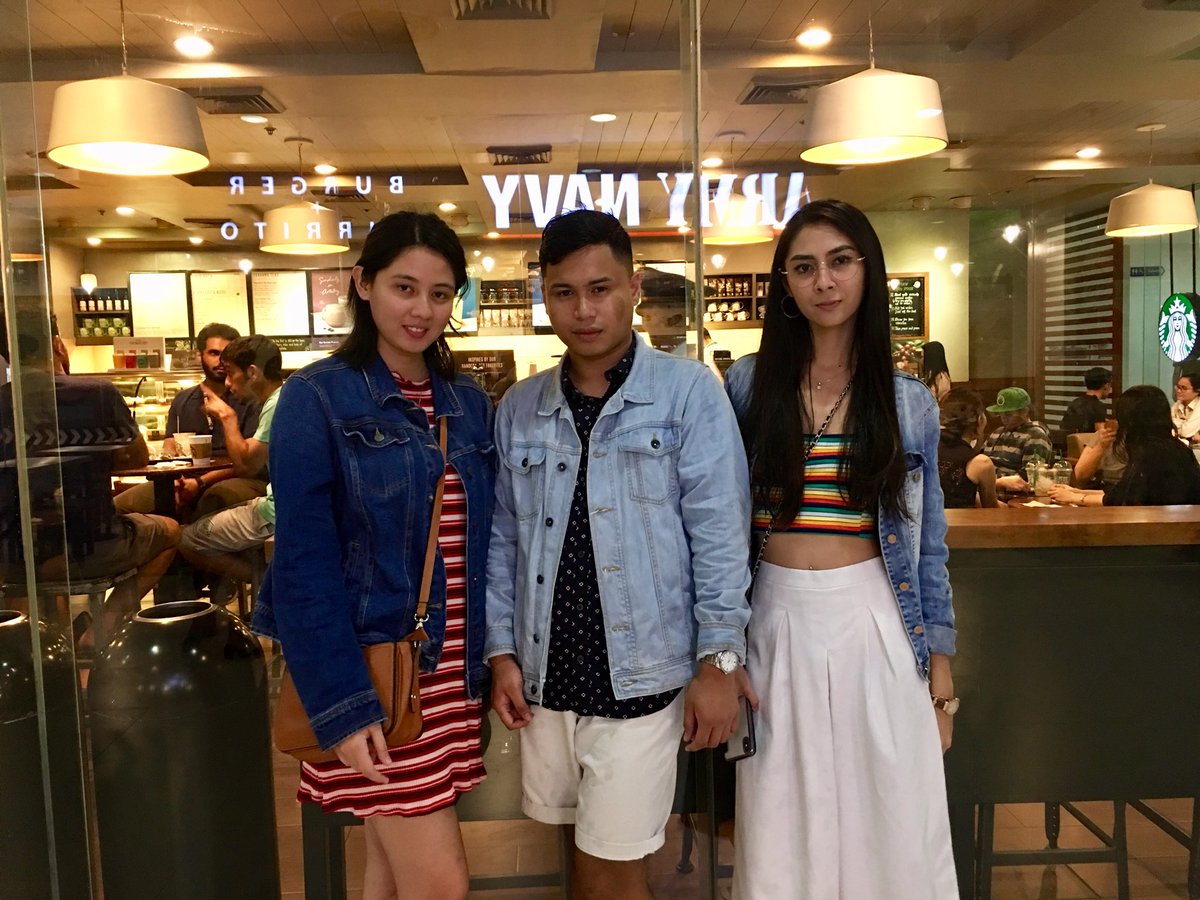 jjacquesbs's tweet image. Japanese dinner for Ney’s despidida. Nice seeing you guys! ❤️ #Batchmates #Elementary #StPaulUniversityOfDumaguete #Sachi #Ramen