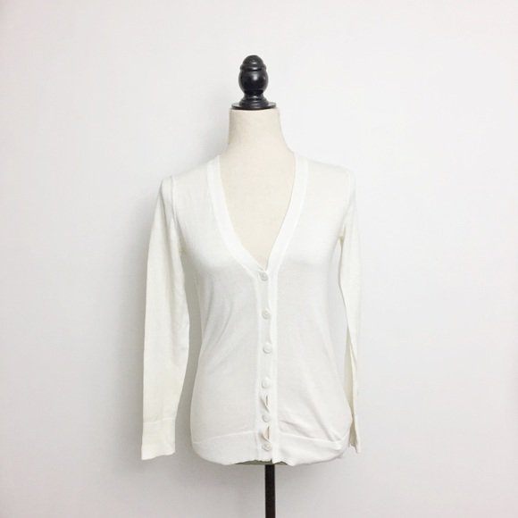 So good I had to share! Check out all the items I'm loving on @Poshmarkapp #poshmark #fashion #style<a href="/tag/fashion"class="tags"><span>#fashion</span></a><a href="/tag/shopmycloset"class="tags"><span>#shopmycloset</span></a><a href="/tag/style"class="tags"><span>#style</span></a><a href="/tag/gap"class="tags"><span>#gap</span></a><a href="/tag/7forallmankind"class="tags"><span>#7forallmankind</span></a>