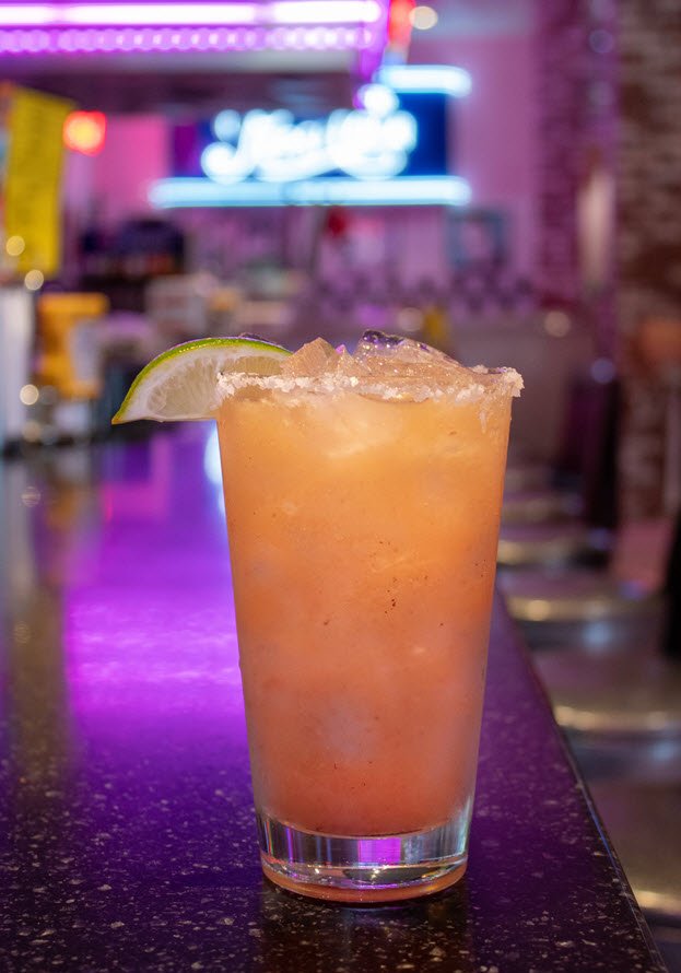 Corvette Diner tweet media