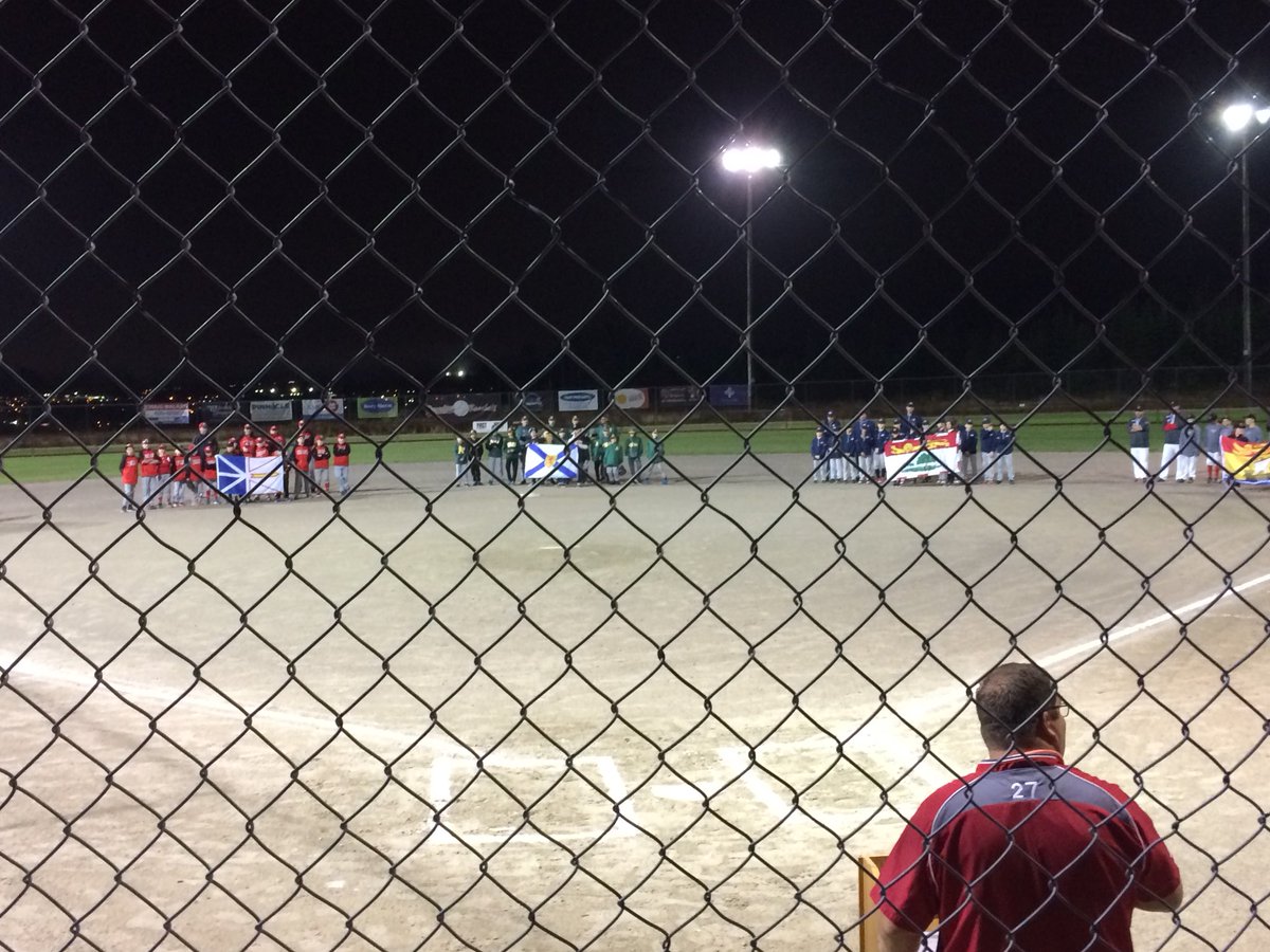PMBPhantoms's tweet photo. Great turnout tonight for the opening ceremony of @Baseball_Atl U11 Championship! #havingATime https://t.co/abJfIuO5P4