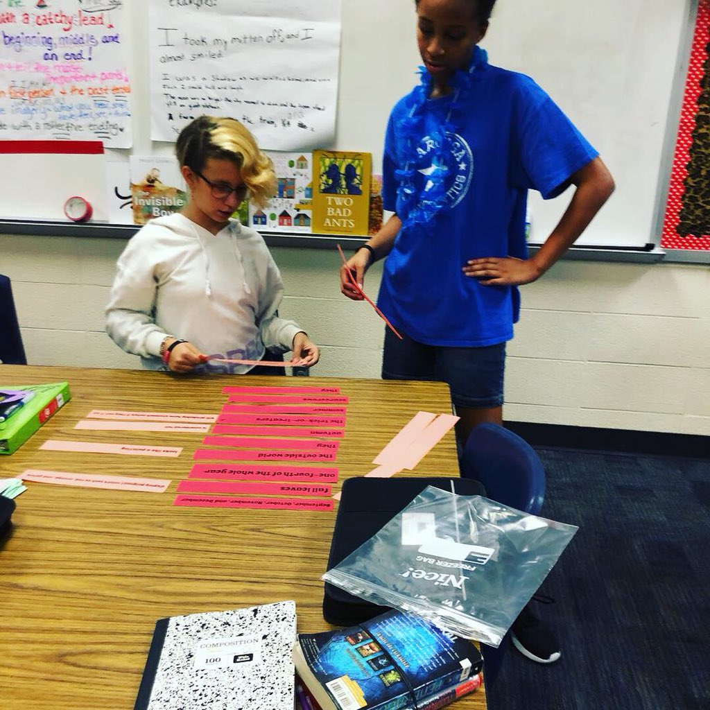 SannerBrandi's tweet photo. We had fun combining sentences to make compound sentences in Mrs. Sanner’s class today!! #growingourmindsandgrowingourheartsinmrssannersclass #kleinmoments #promise2purpose #doerreforeverlearners https://t.co/fYcanTQc0j