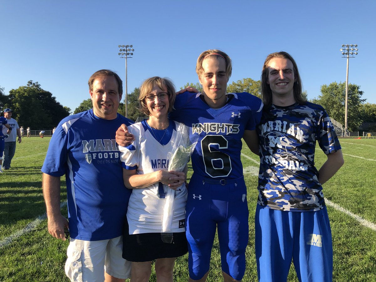 marianhssports's tweet photo. Happy Senior Knight!  #GoKnights #BeatJimtown https://t.co/zlimIomA3Y