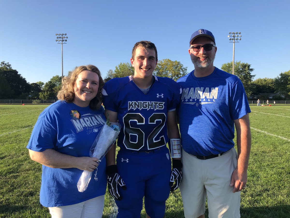 marianhssports's tweet photo. Happy Senior Knight!  #GoKnights #BeatJimtown https://t.co/WL97iJOdsP