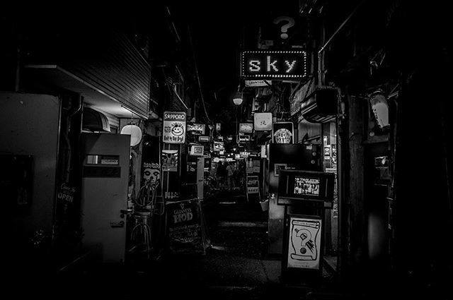 KeiMashimo's tweet photo. #jp_gallery #japan_vacations
#artofvisuals #street_focus_on
#theimaged #streets_vision #urbanandstreet #igersjp
#illgrammers #shotzdelight #art_of_japan_ #globalnightsquad
#ig_color #streetoftones
#gramslayers #ig_underdogz #streetactivity #explorej… https://t.co/9DfmHKPOGZ https://t.co/9L4KqxglgB