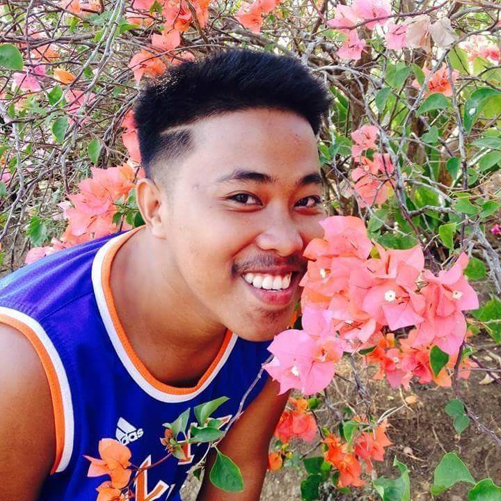Asarmuch's tweet photo. Mapapagod lang ako,
Pero hindi susuko :* 
#NewProfilePic https://t.co/xU1p9p0hg8