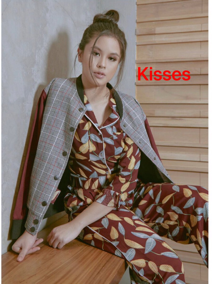 kisses_itou's tweet photo. You truly deserve the success, and with such efforts you are sure to earn more. Keep up the good work my love .. #PlayHouse3DaysToGo
#PushAwardsTeamKisses
@delavinkisses https://t.co/cSW8TpxrEj
