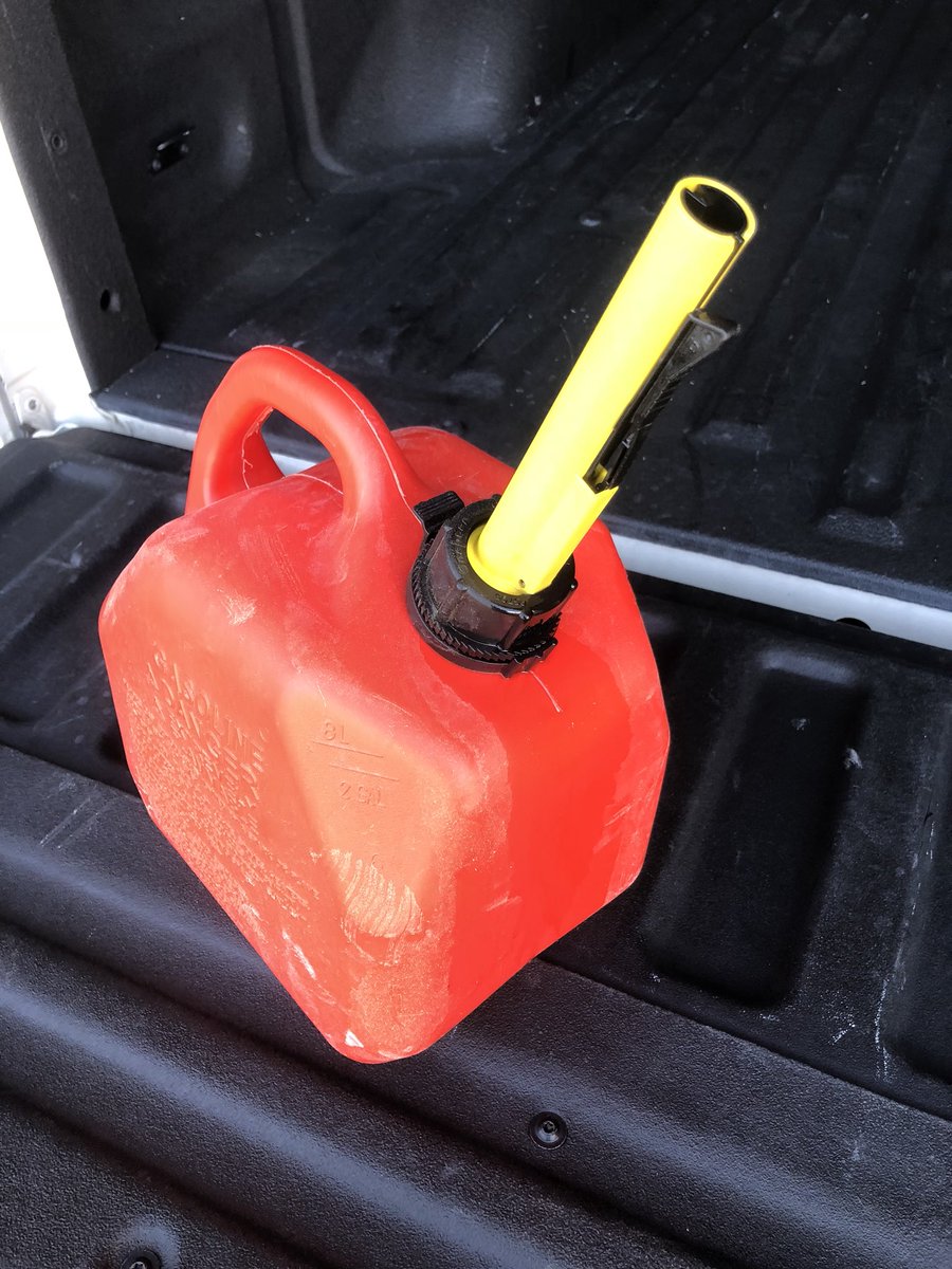 Nolson5's tweet image. I wanna see the power of Twitter here... find me the inventor of these new gas cans. The only reason I want this person found is to punch them in the face. I spill way more with these than I ever did with the old ones. Horrible UX and Design. Whoever QA’d these should be fired 2