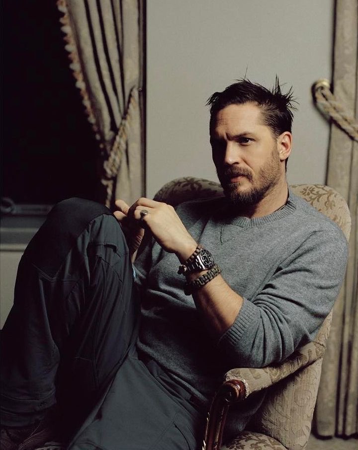 HAPPY BIRTHDAY TOM HARDY YOU ABSOLUTE LEGEND 