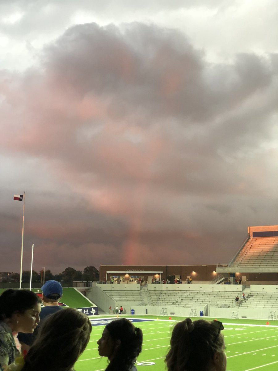 Freaky rainbow at the McKinney High School vs. JJ Pearce HS game! Love the wacky Texas weather!  <a href="/wfaaweather/">Pete Delkus</a> <a href="/MHSLions/">McKinney High School</a> <a href="/MMarquettes/">Mckinney Marquettes</a>