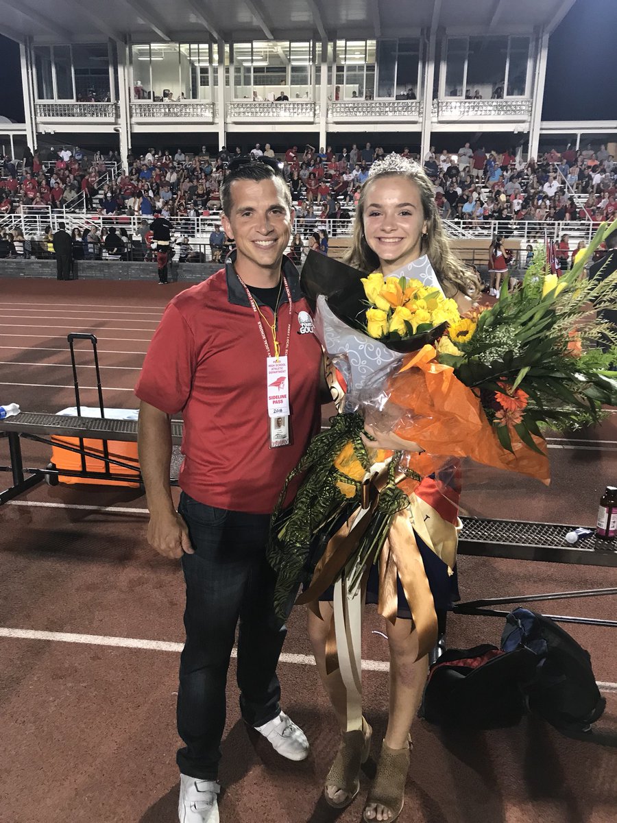 Perry_Principal's tweet photo. Congrats to Angela Vicini - Homecoming Queen 2018! https://t.co/1pcalkuLRg