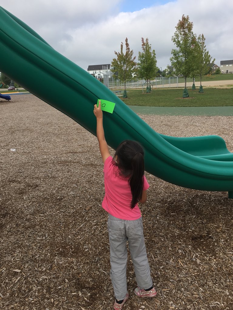 These #pioneers went on a scavenger hunt today on the playground to look for letters and words they know! #pavetheway #pearsonproud