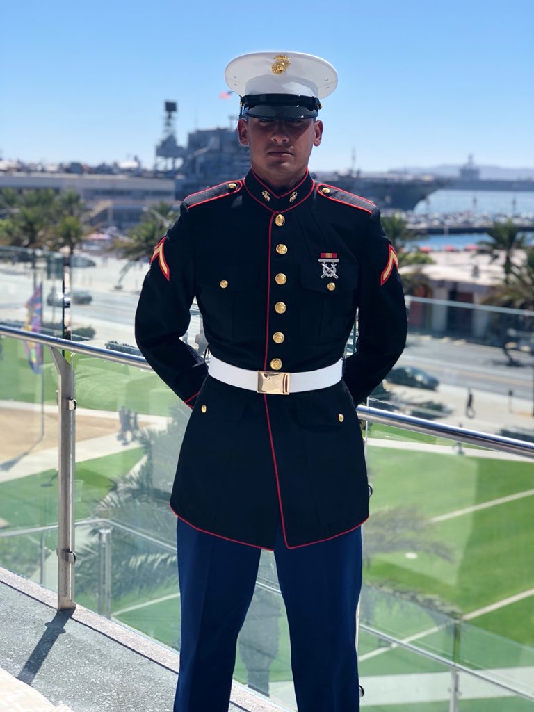 KeenanCrymes's tweet photo. The old me is goon, time for the MARINE in me to show out. Semper Fi https://t.co/N0DHgp5IJI