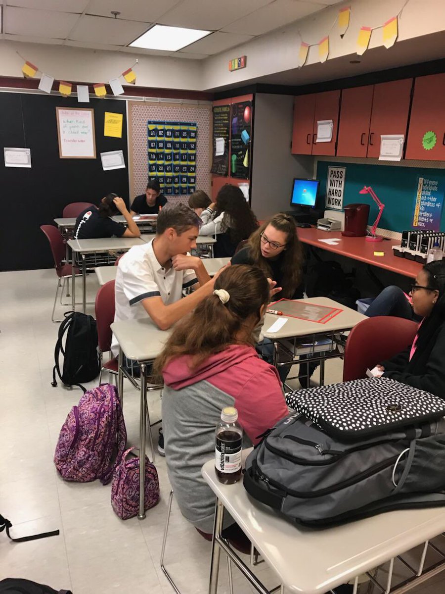 HubsNHHS's tweet photo. @Moonekev teaming with Mrs.Spielman on a Friday for an @avidwcpsmd tutorial- it is good for everyone #hubpride https://t.co/RfnbIWw8TP