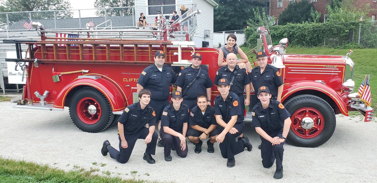 CliftonHtsFire's tweet photo. It was great seeing so many residents at the #CliftonHeights Family Expo, especially @DaKATCopeland and our future firefighters. 🚒

#CHFC #Delco https://t.co/glubadHZNF