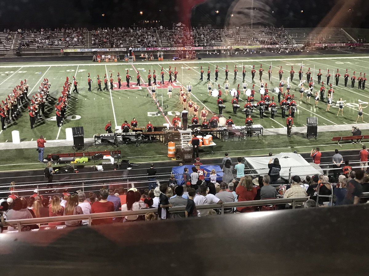 MSTrojanNetwork's tweet photo. #MSHSBand providing halftime entertainment. @TrojansMSHS https://t.co/EdHKwOLNBx