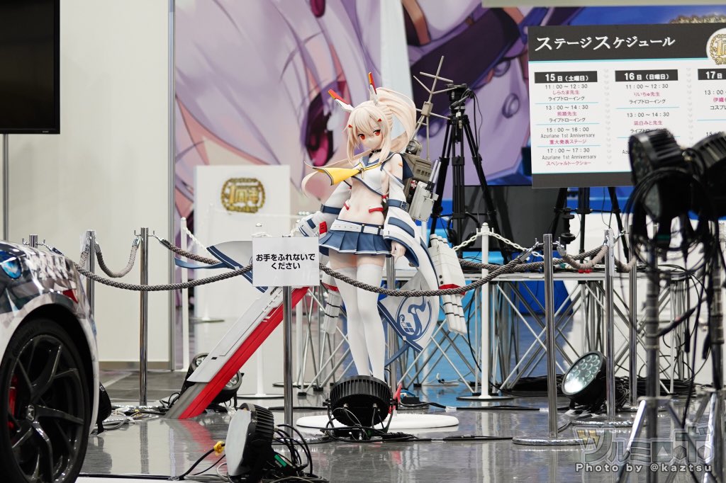 アズールレーン一周年、等身大綾波フィギュア