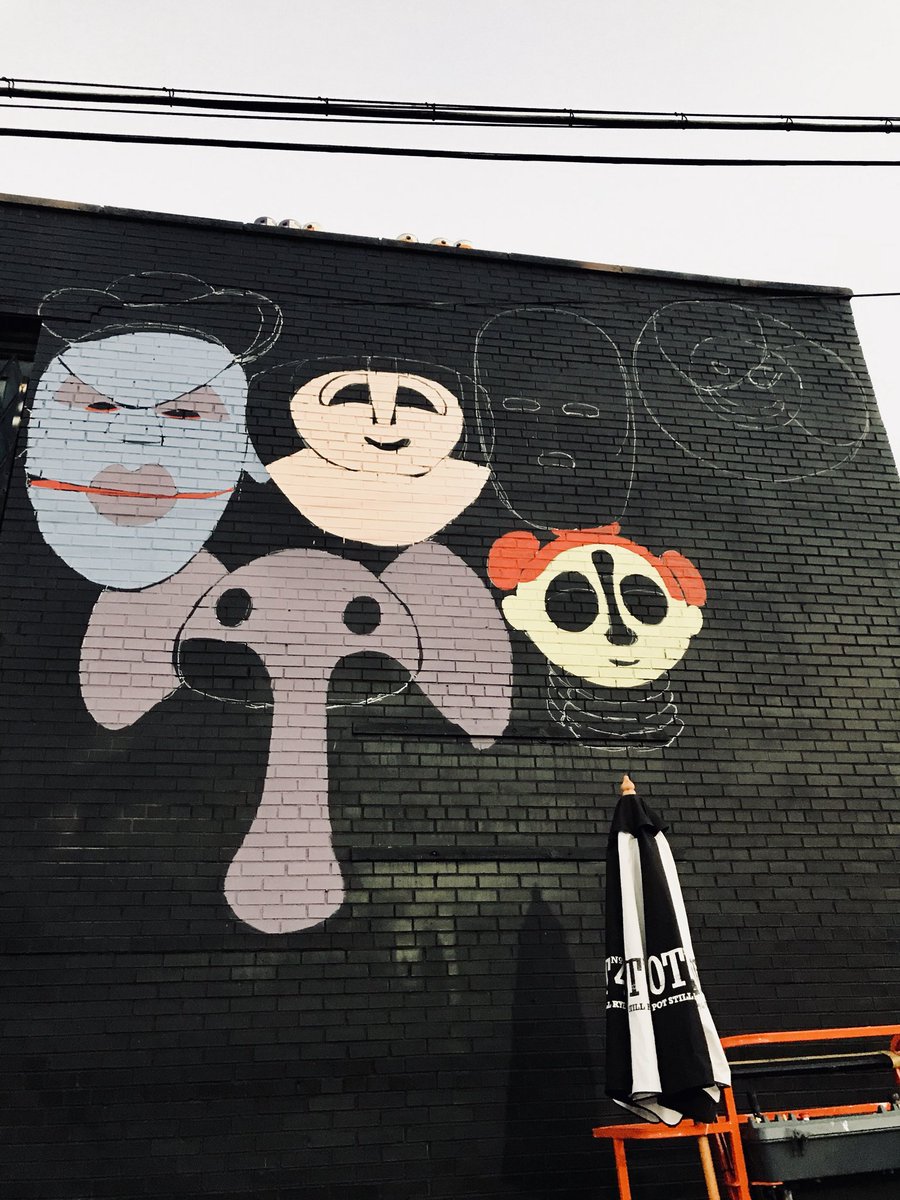 uncwhlgn's tweet image. today’s progress. #muralsinthemarket #easternmarket #1xrun @whlgn