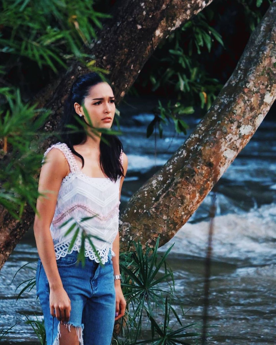 Step_hany's tweet photo. Why????😣😔😌😞🙁😦😢😭🤔cr.stephanyauernig #เซฟฟานี่ #เศร้า https://t.co/yJ8fpGlaHq