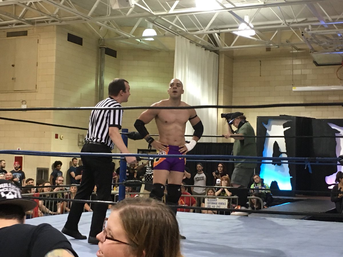 DD_Amy_Mylie's tweet photo. #HappyBirthdayCheech #AIW always love seeing @NewWaveCheech and he does what he wants on his Birthday! https://t.co/b9WR6ilnF4