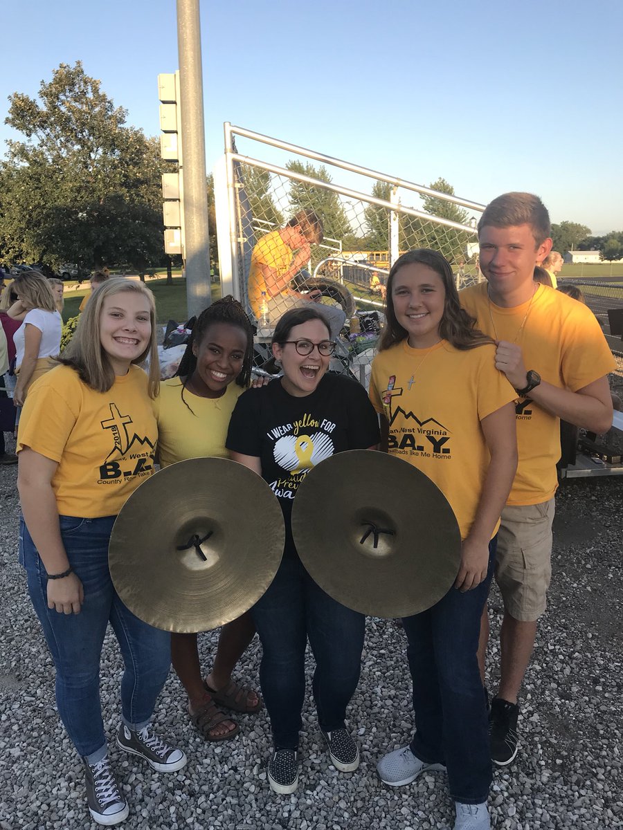BaxterMusicDept's tweet photo. Tonight the band had a special guest join us on the cymbals! Great job, Baxter Band! https://t.co/psNq6anXO7