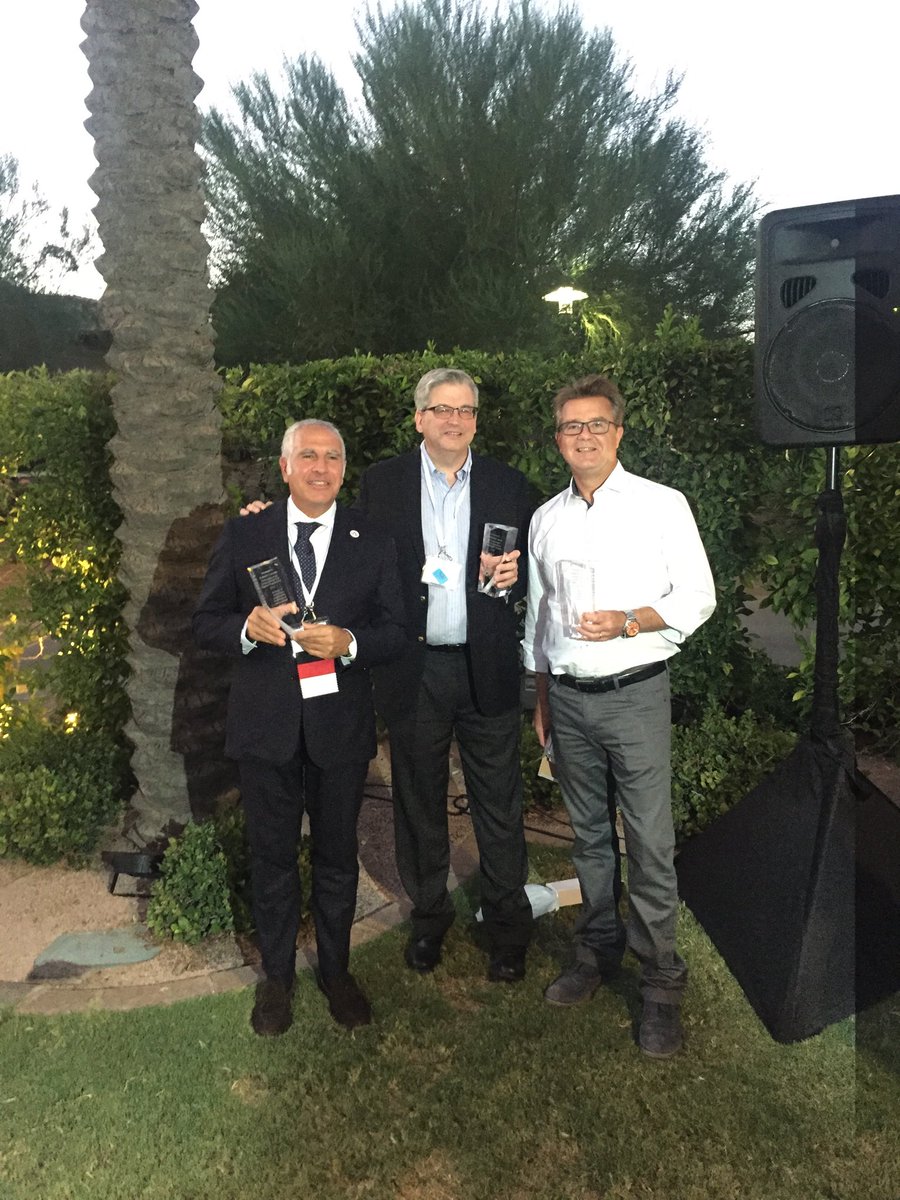 DrGilesPeek's tweet photo. #FELSO award #ELSO2018 https://t.co/NfMUgYFget