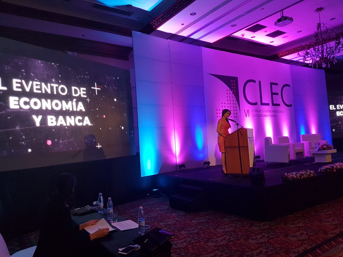 FelabanOnline's tweet photo. Muchas gracias a #Ecuador a @asobancos y a su Presidente @pradojj por acoger el #Congreso #CLEC2018 excelentes Conferencistas y además agradecerle a todos los asistentes, patrocinadores por ser parte de esta gran familia. https://t.co/6Qo7vE9Bn1