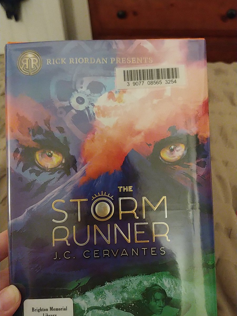 LibrarianLissa's tweet photo. @jencerv I plan to read it this weekend as one of my favorite #PerksOfBeingALibrarian is to sneak home books before processed and shelf ready. #ChildrensLibrarian https://t.co/eGceW7qHjw