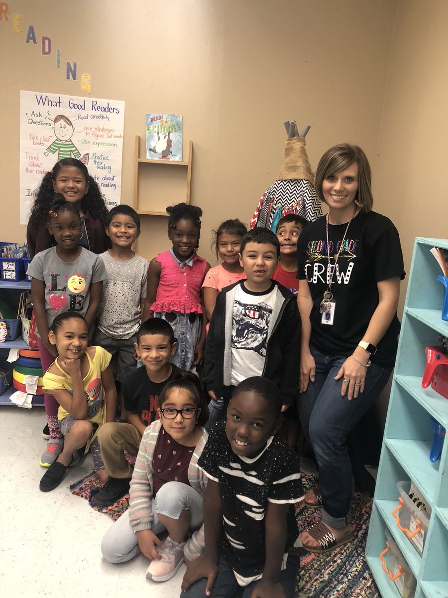 Mrsdsmith3's tweet image. Make your mark and see where it takes you! We celebrated Dot Day! #pvlionpride #superinsecond