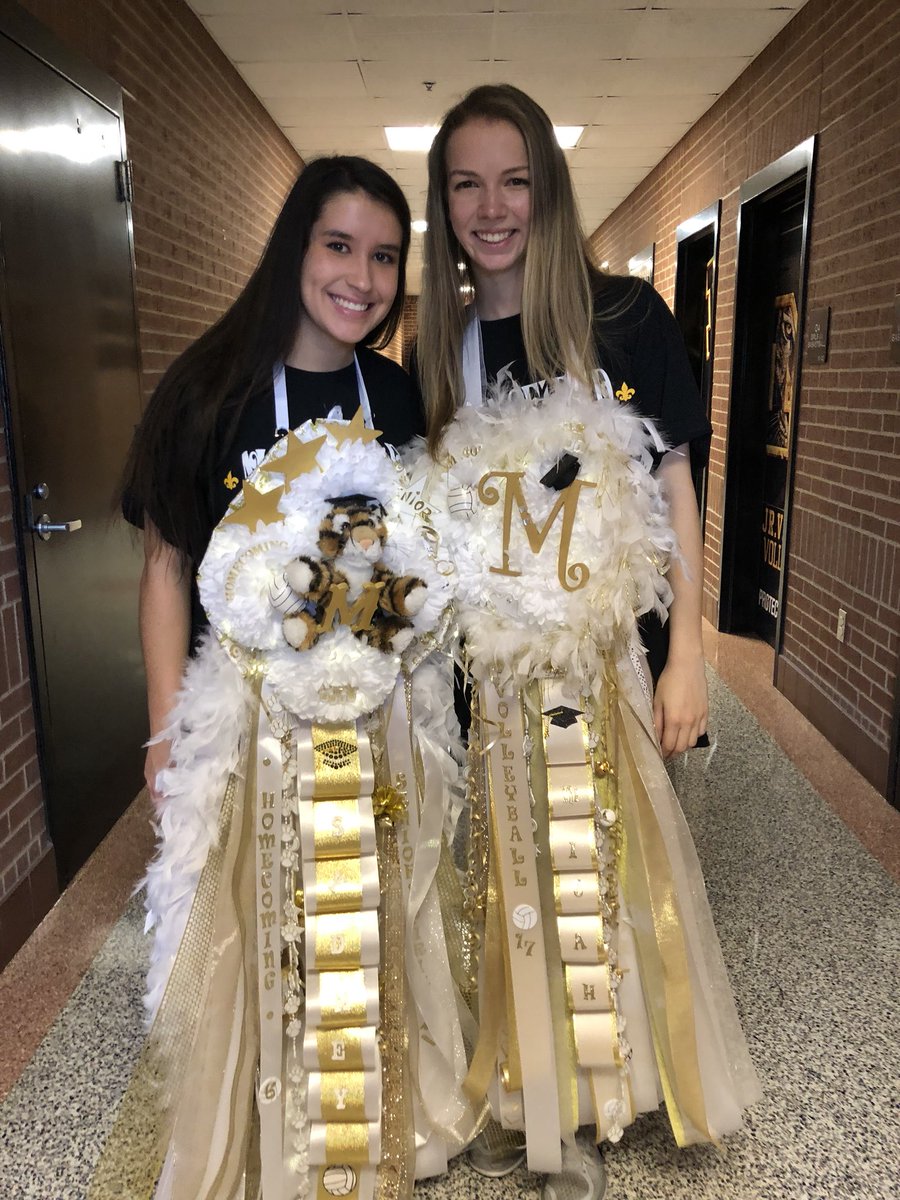 MLytten's tweet photo. Senior Hoco https://t.co/p9UJ0HhsV1